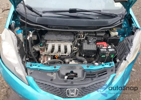 2013 Honda Fit из США, поврежденный, VIN JHMGE8H31DC004963